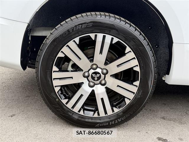 Mitsubishi DELICA 2024-10 8010854-15