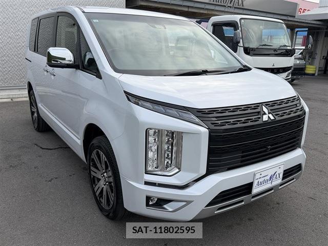 Mitsubishi DELICA 2024-01 8010857-4