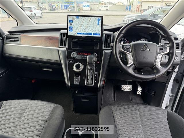 Mitsubishi DELICA 2024-01 8010857-6