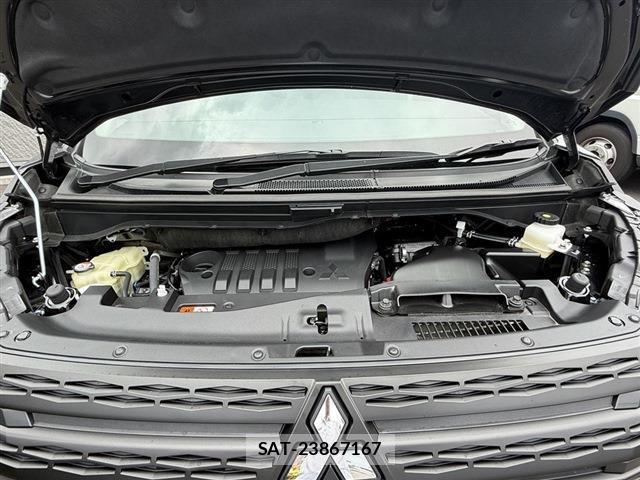 Mitsubishi DELICA 2025-11 8010858-11