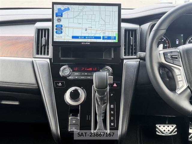 Mitsubishi DELICA 2025-11 8010858-16