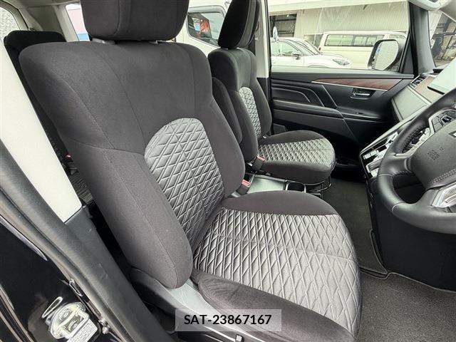 Mitsubishi DELICA 2025-11 8010858-19