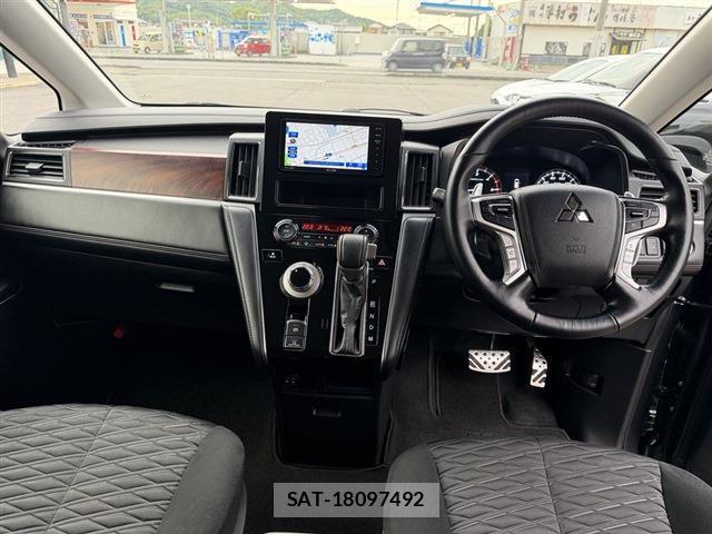 Mitsubishi DELICA 2024-11 8010860-19