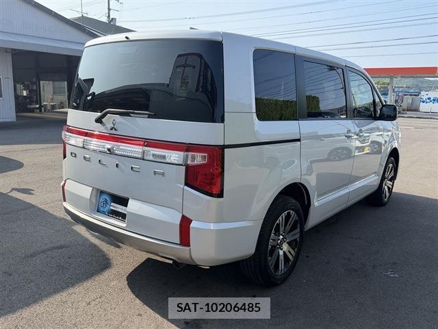 Mitsubishi DELICA 2024-06 8010861-1