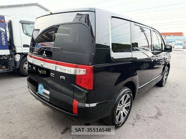 Mitsubishi DELICA 2025-11 8010862-1