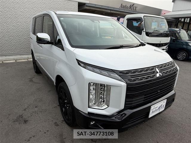 Mitsubishi DELICA 2024-02 8010863-6