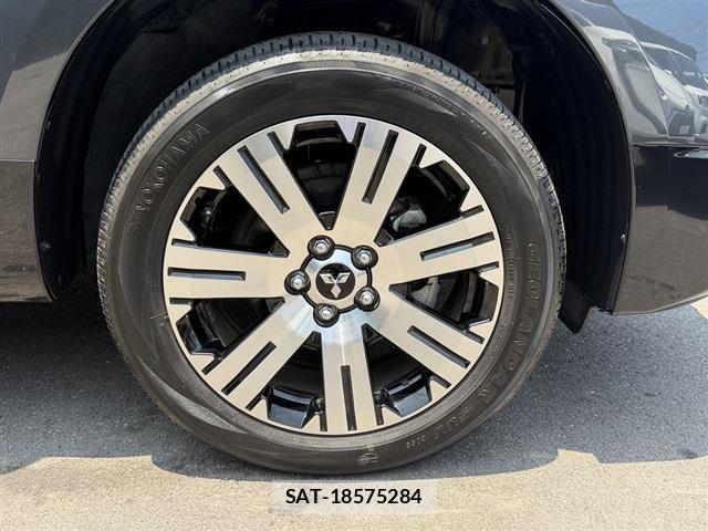 Mitsubishi DELICA 2024-07 8010864-14