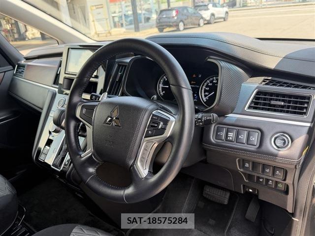Mitsubishi DELICA 2024-07 8010864-18