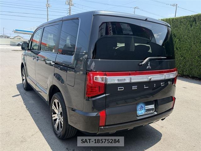 Mitsubishi DELICA 2024-07 8010864-9