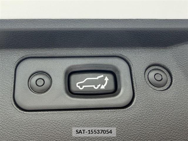 Mitsubishi DELICA 2024-10 8010868-12