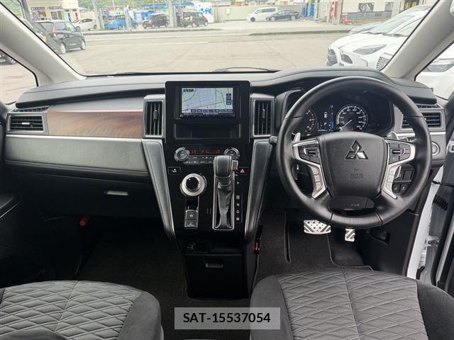 Mitsubishi DELICA 2024-10 8010868-15