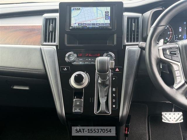 Mitsubishi DELICA 2024-10 8010868-17