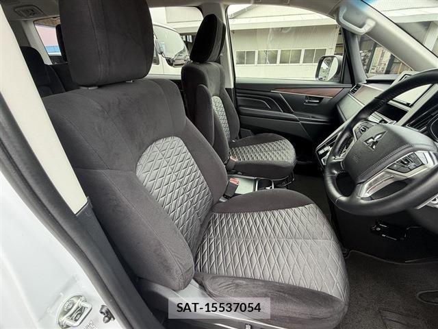 Mitsubishi DELICA 2024-10 8010868-19