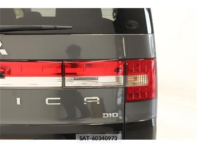 Mitsubishi DELICA 2018-07 8011316-18
