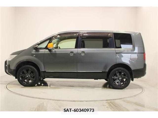 Mitsubishi DELICA 2018-07 8011316-9