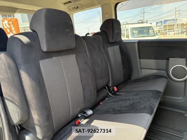 Mitsubishi DELICA 2007-12 8011517-18
