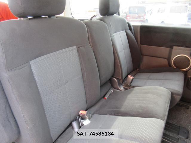 Mitsubishi DELICA 2010-09 8011650-11