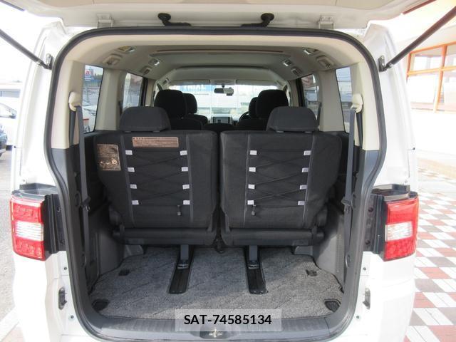 Mitsubishi DELICA 2010-09 8011650-15