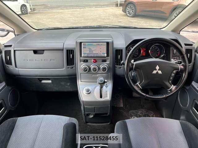 Mitsubishi DELICA 2009-08 8011702-2