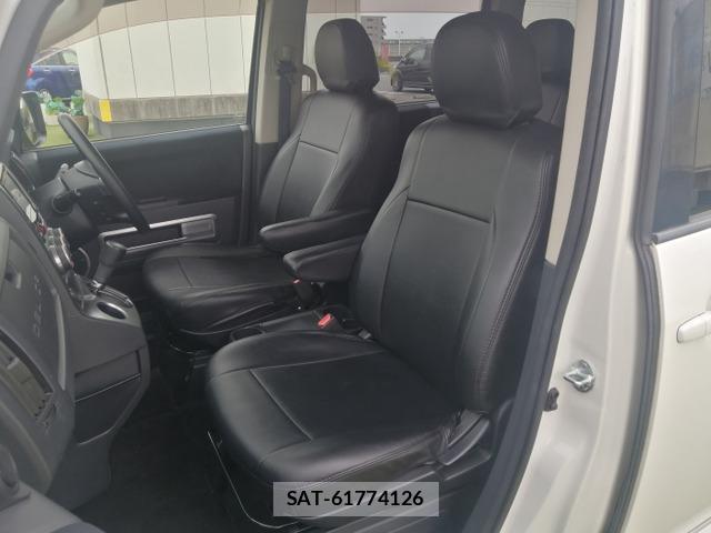 Mitsubishi DELICA 2010-11 8011795-11