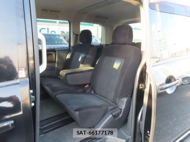 Mitsubishi DELICA 2012-01 8012027-10