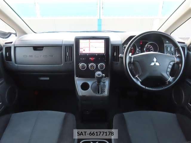 Mitsubishi DELICA 2012-01 8012027-2