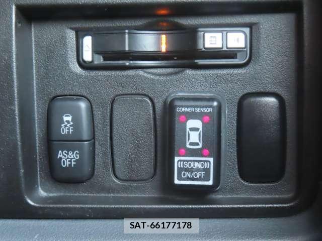Mitsubishi DELICA 2012-01 8012027-3
