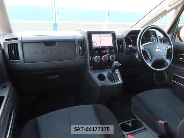 Mitsubishi DELICA 2012-01 8012027-9