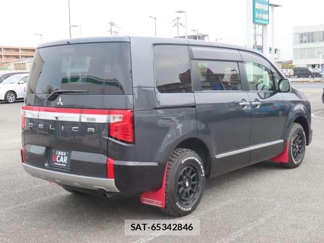 Mitsubishi DELICA 2023-05 8012028-1