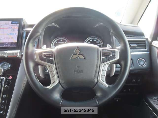 Mitsubishi DELICA 2023-05 8012028-10