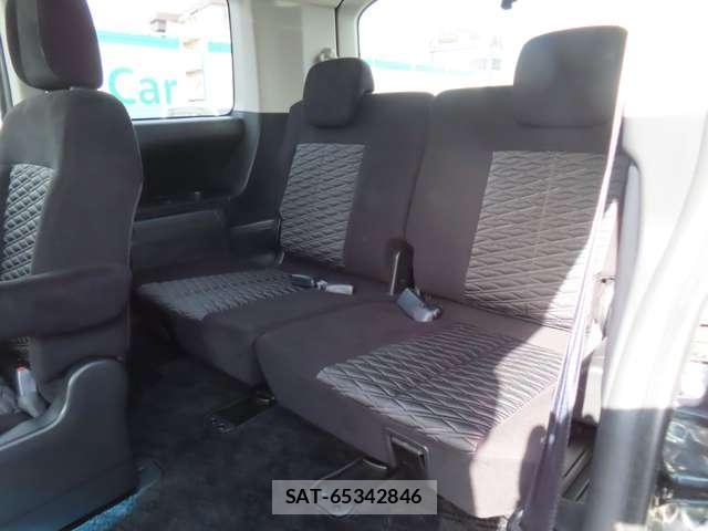 Mitsubishi DELICA 2023-05 8012028-11