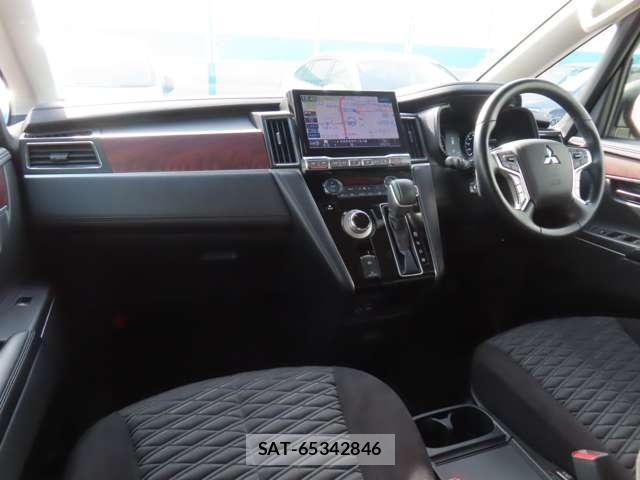 Mitsubishi DELICA 2023-05 8012028-2