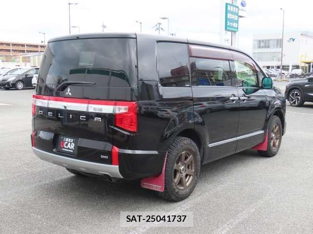 Mitsubishi DELICA 2019-04 8012031-1