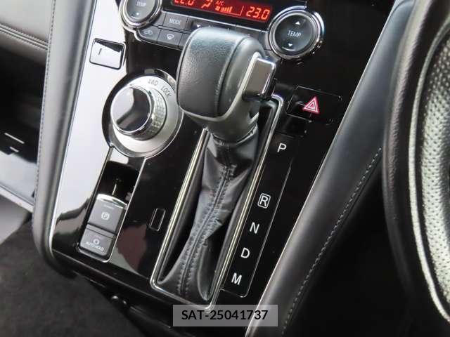 Mitsubishi DELICA 2019-04 8012031-16