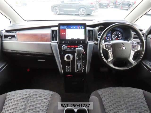 Mitsubishi DELICA 2019-04 8012031-2