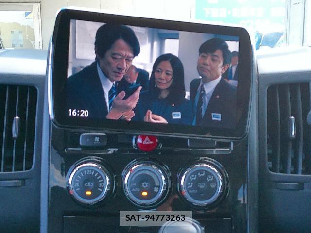 Mitsubishi DELICA 2019-05 8012039-4
