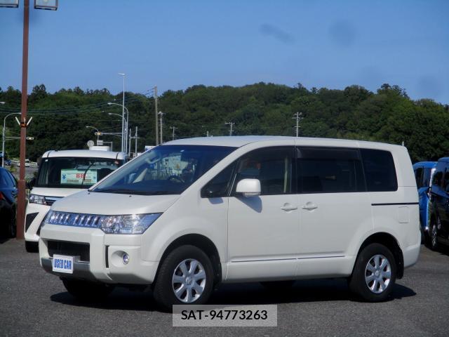 Mitsubishi DELICA 2019-05 8012039-9
