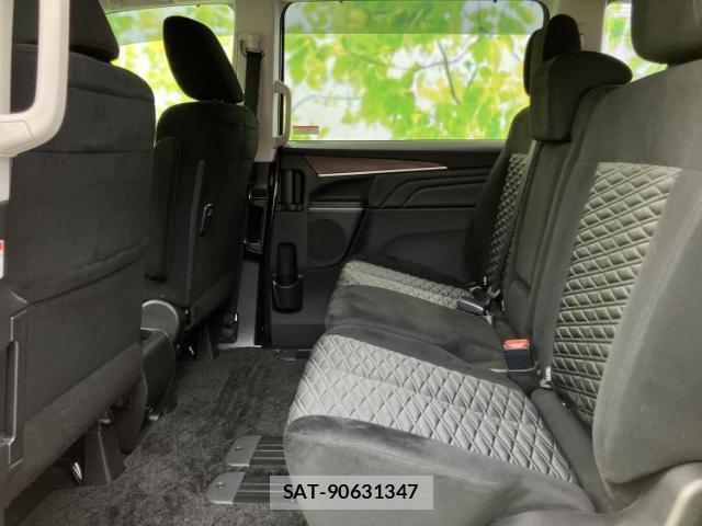 Mitsubishi DELICA 2021-04 8012152-7