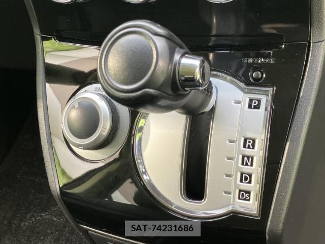 Mitsubishi DELICA 2019-02 8012169-17