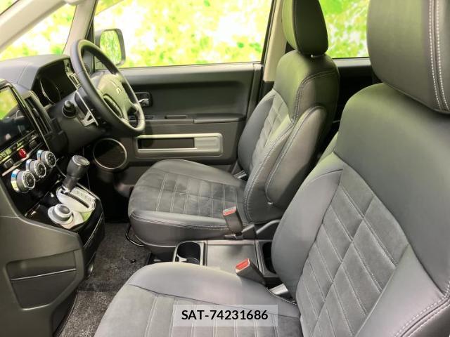 Mitsubishi DELICA 2019-02 8012169-6