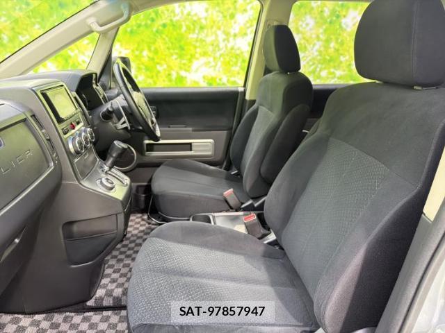 Mitsubishi DELICA 2013-05 8012181-5