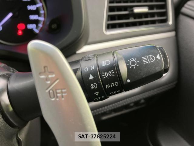 Mitsubishi DELICA 2019-03 8012204-16