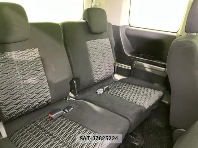 Mitsubishi DELICA 2019-03 8012204-5