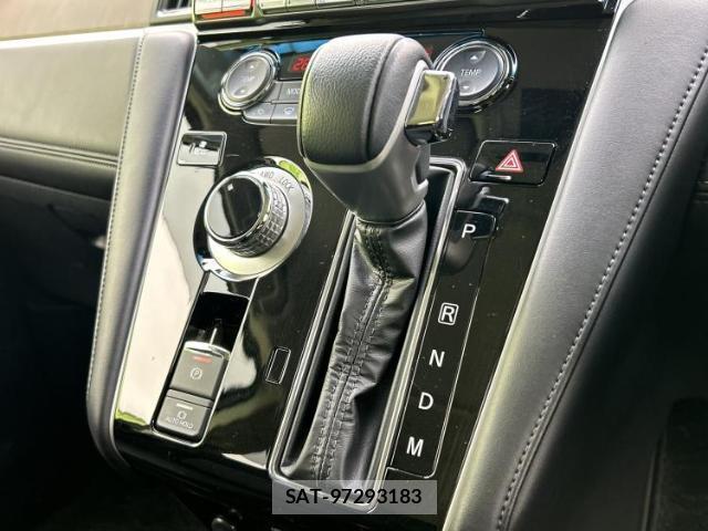 Mitsubishi DELICA 2021-11 8012252-16