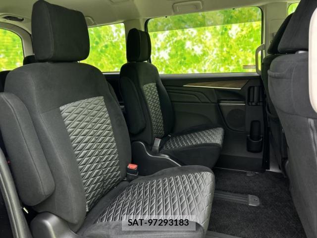 Mitsubishi DELICA 2021-11 8012252-4