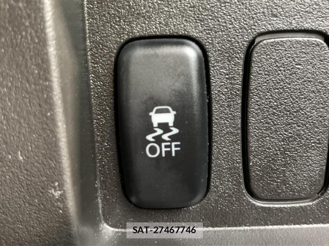 Mitsubishi DELICA 2018-07 8012276-14