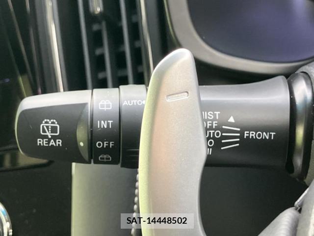 Mitsubishi DELICA 2025-04 8012295-13