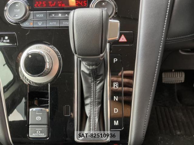 Mitsubishi DELICA 2022-02 8012362-16