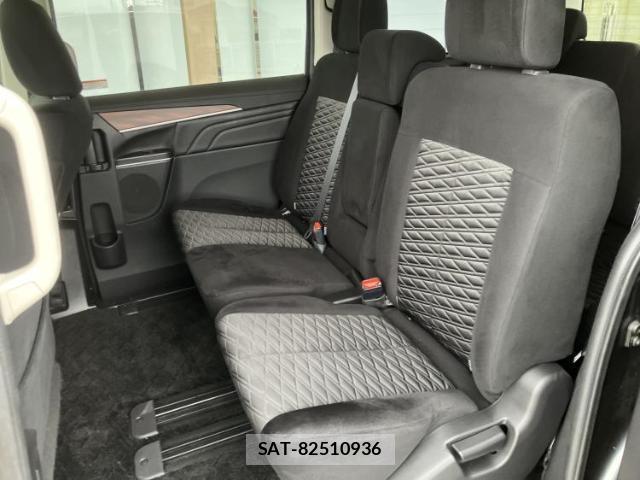 Mitsubishi DELICA 2022-02 8012362-7