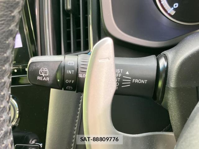 Mitsubishi DELICA 2019-06 8012382-17